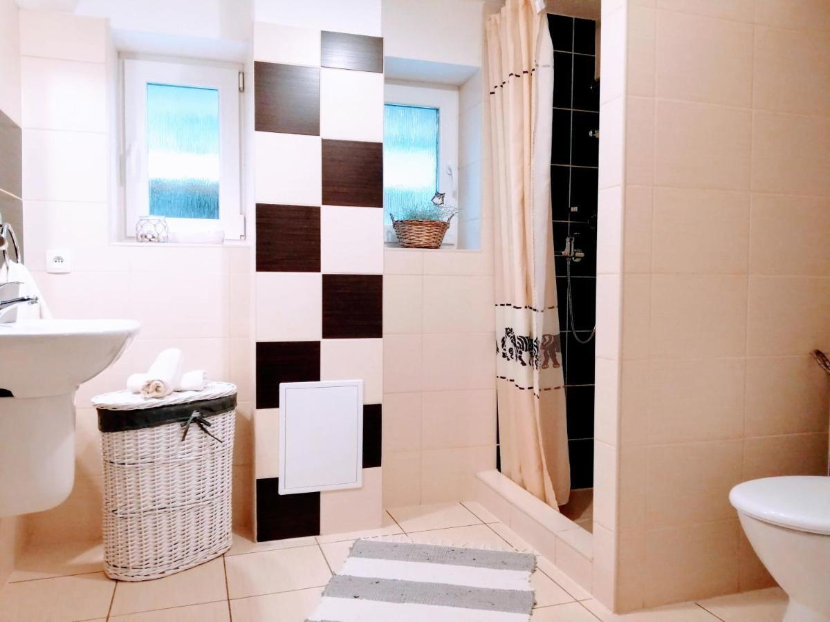 Apartman Paula -Dovolenka Pri Aquaparku Liptovský Mikuláš Buitenkant foto